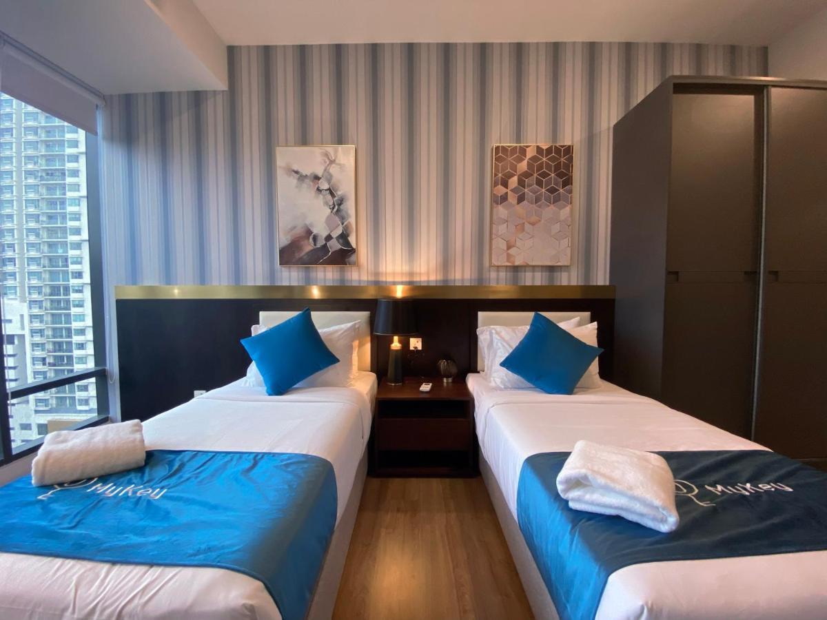 Ceylonz Seasonal Suites Kuala Lumpur Bagian luar foto